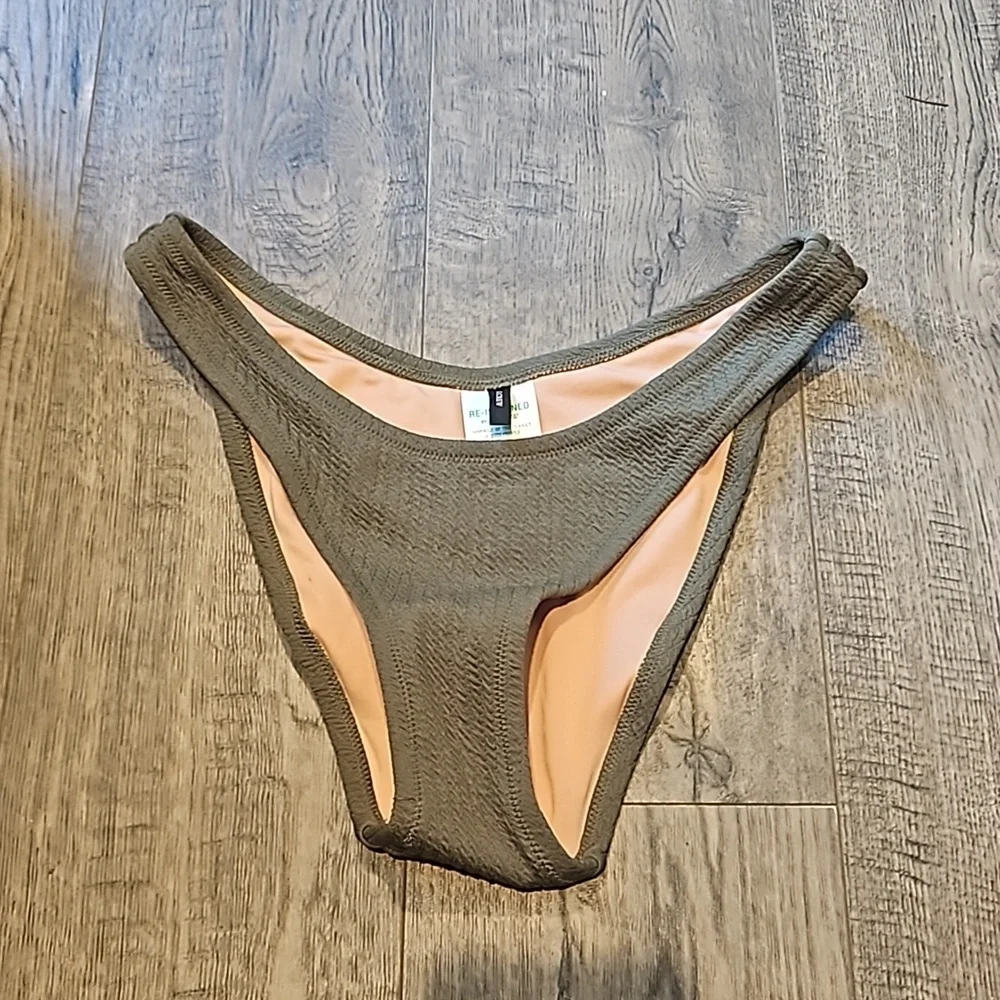 J. Crew Texured Curved Waist Cheeky Bikini Bottom Green Size XS BNWT